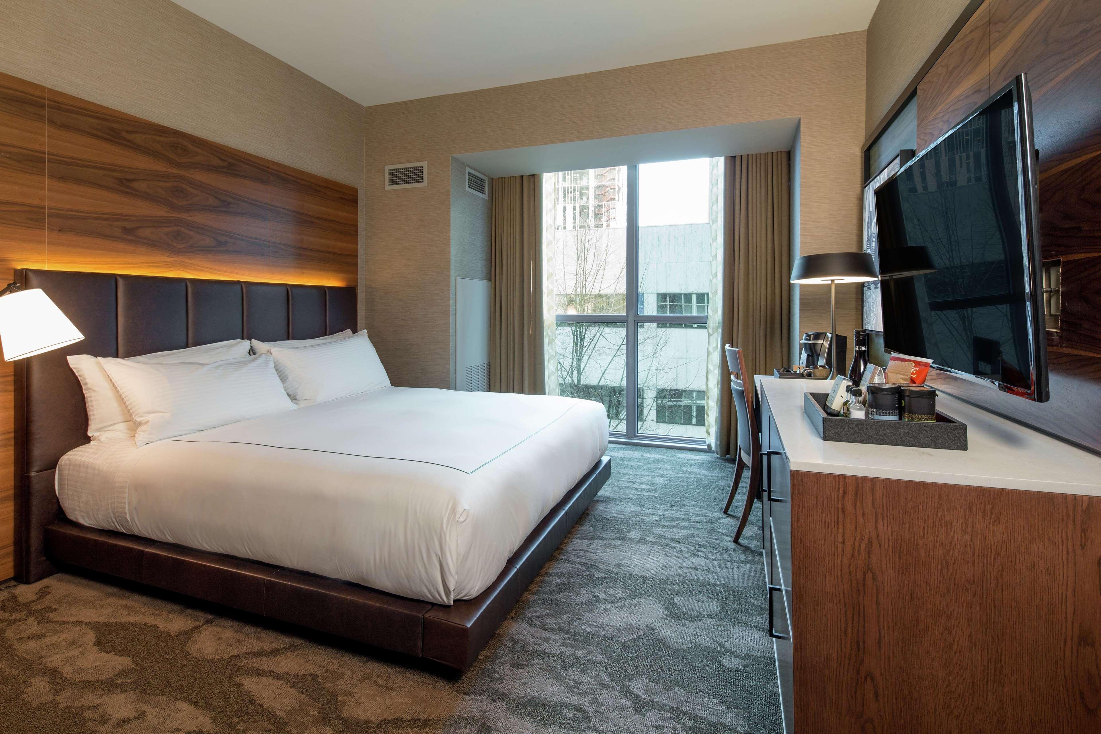 Hotel The Porter Portland, Curio Collection By Hilton