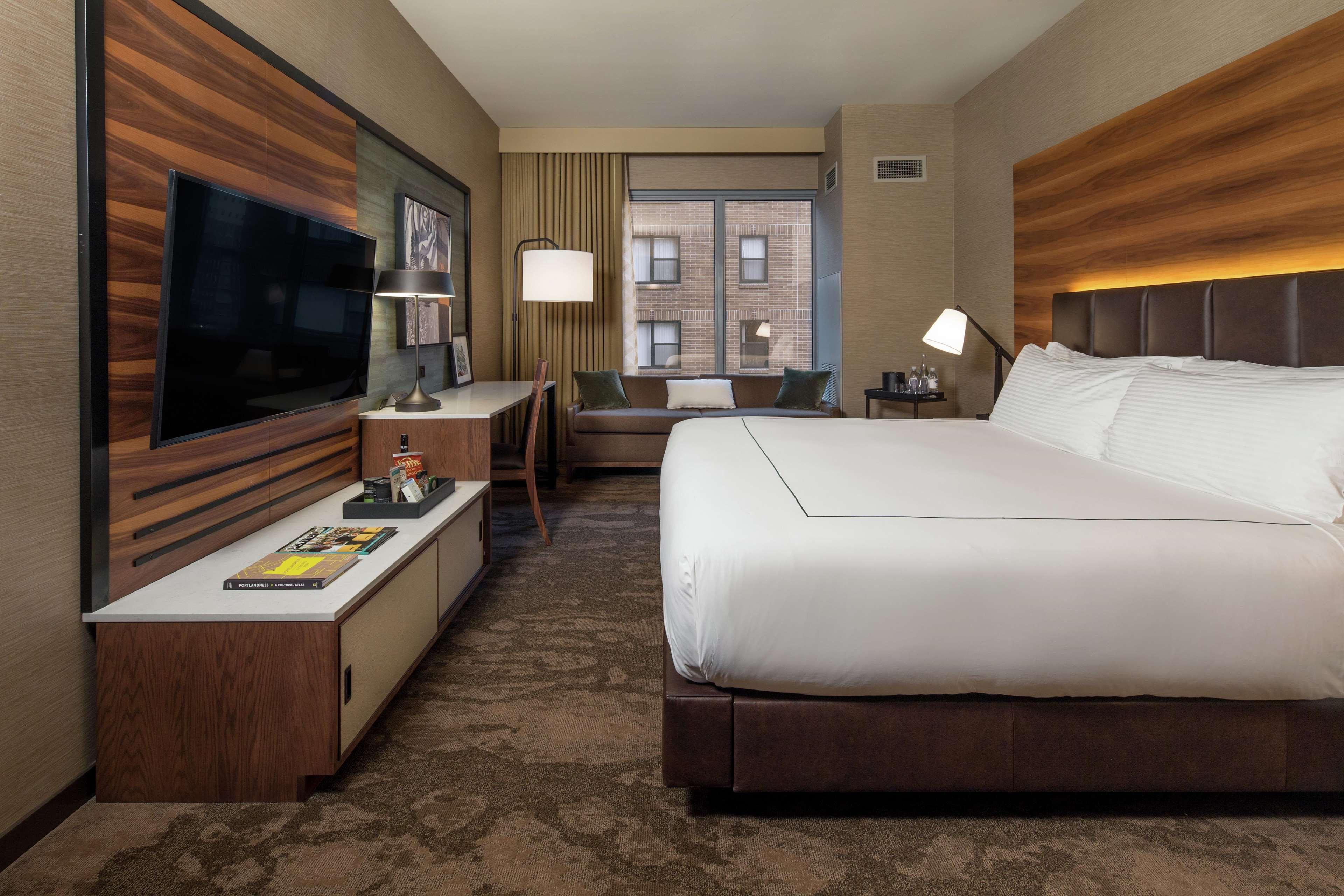 The Porter Portland, Curio Collection By Hilton Hotel 4*