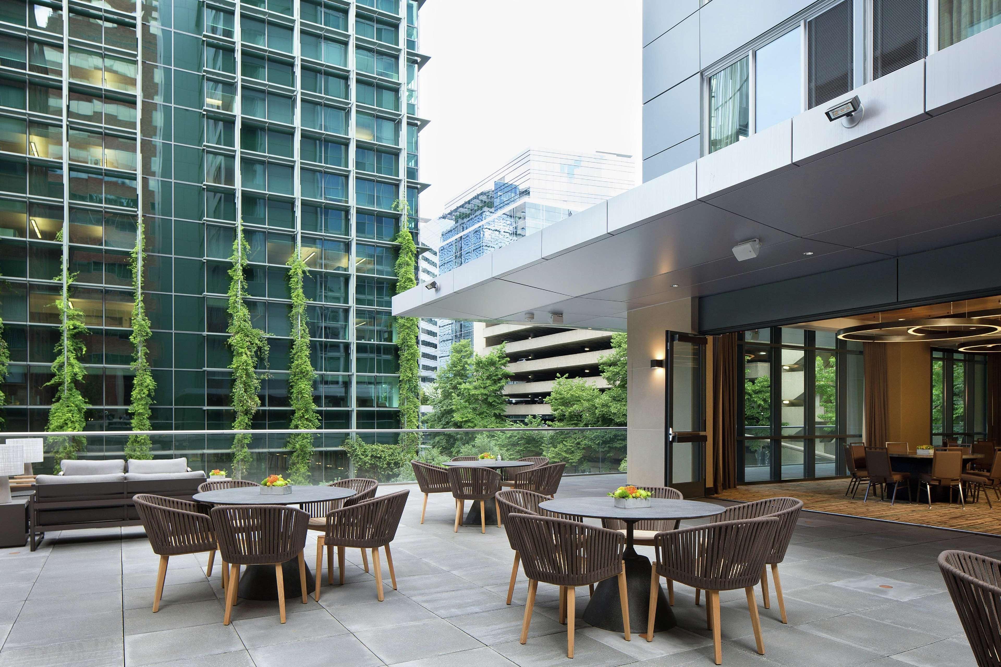 Hotel The Porter Portland, Curio Collection By Hilton Portland