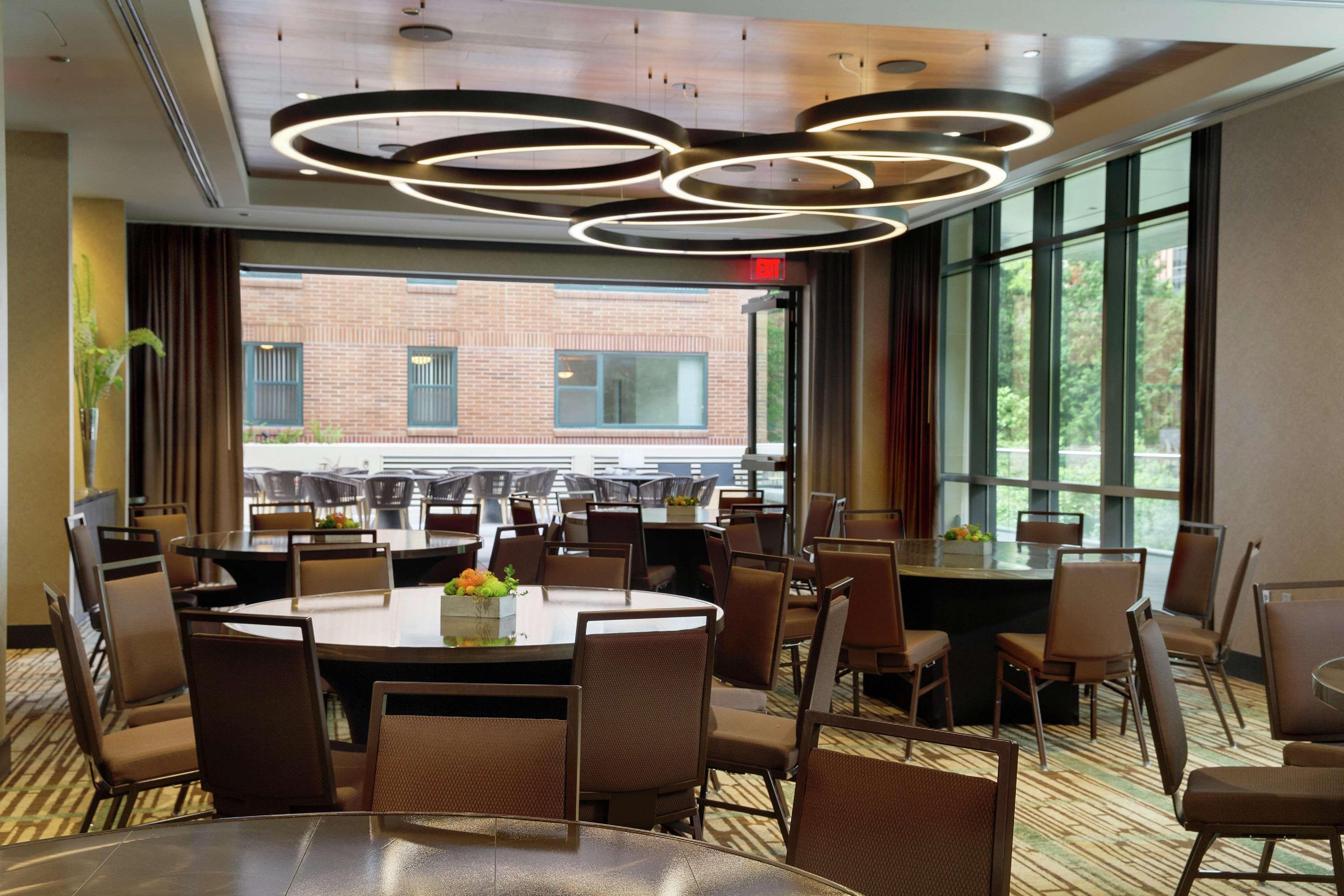 The Porter Portland, Curio Collection By Hilton Portland