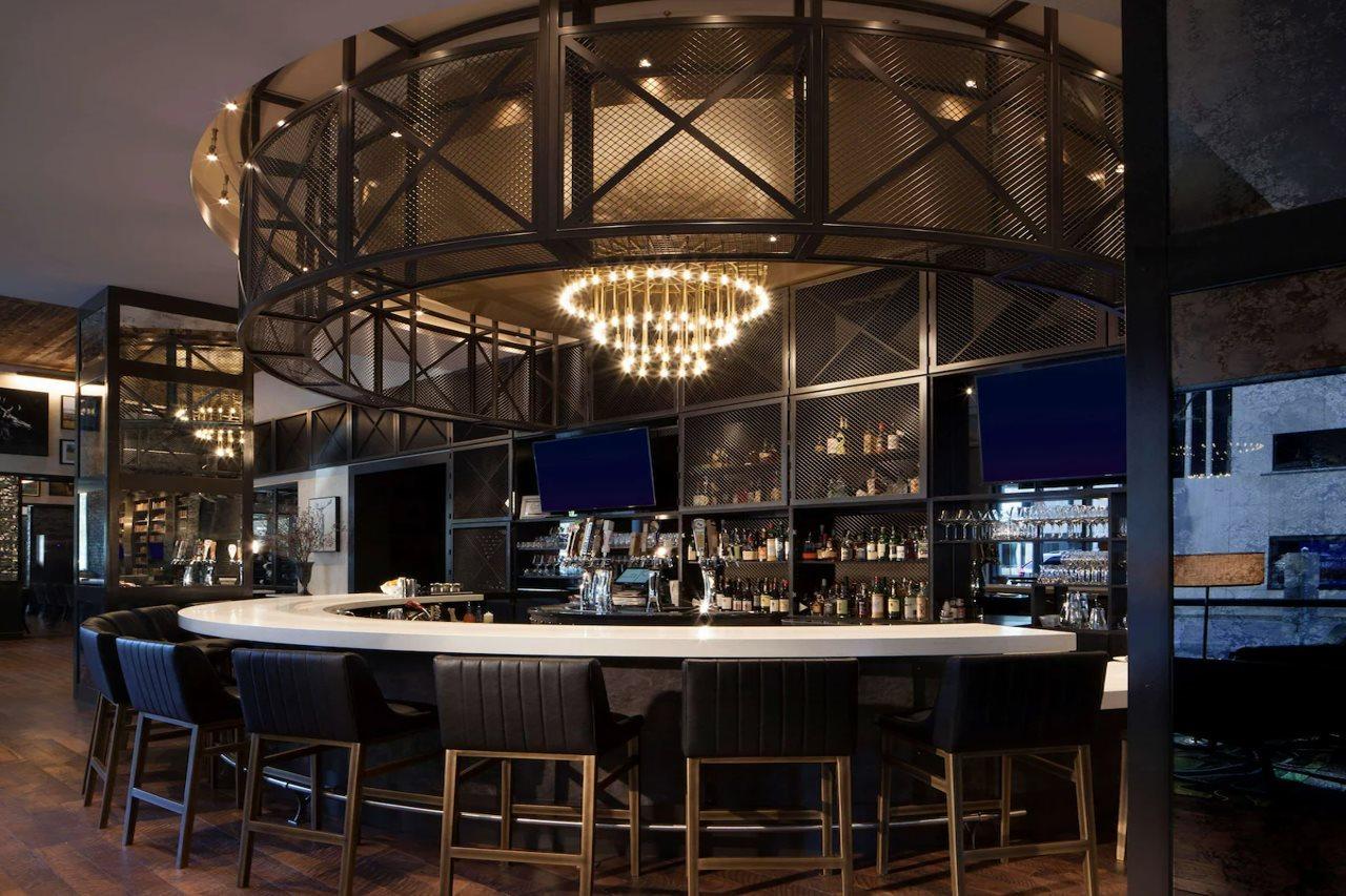 The Porter Portland, Curio Collection By Hilton Hotel