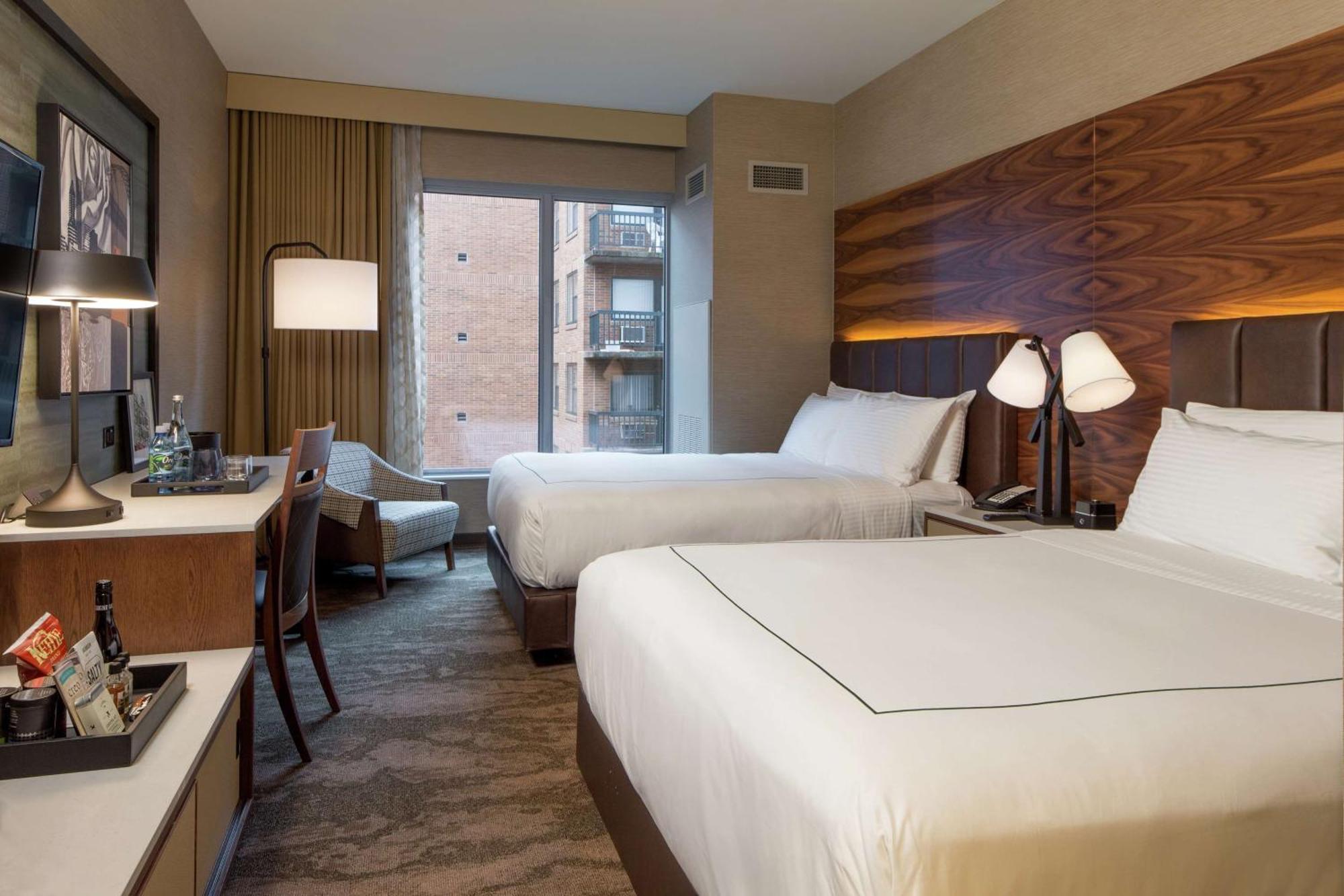 The Porter Portland, Curio Collection By Hilton Hotel