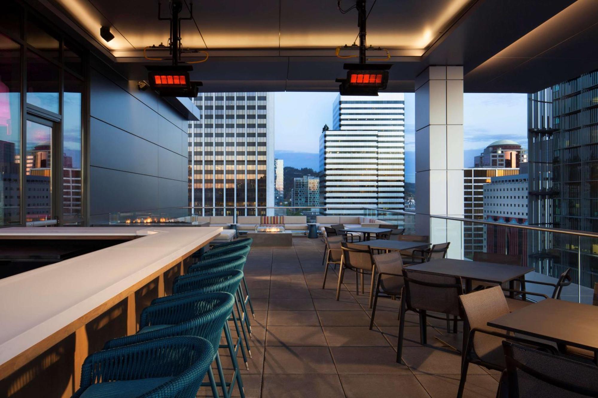 The Porter Portland, Curio Collection By Hilton Hotel Portland